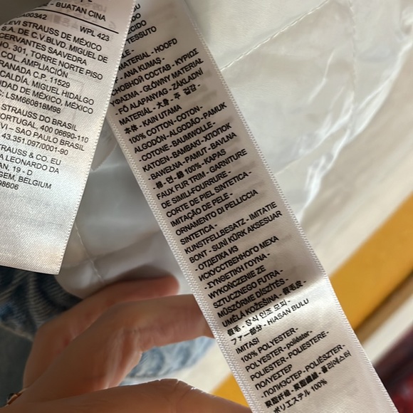 NWT Levi’s Retro Sherpa Trucker Jacket XS - Picture 5 of 5